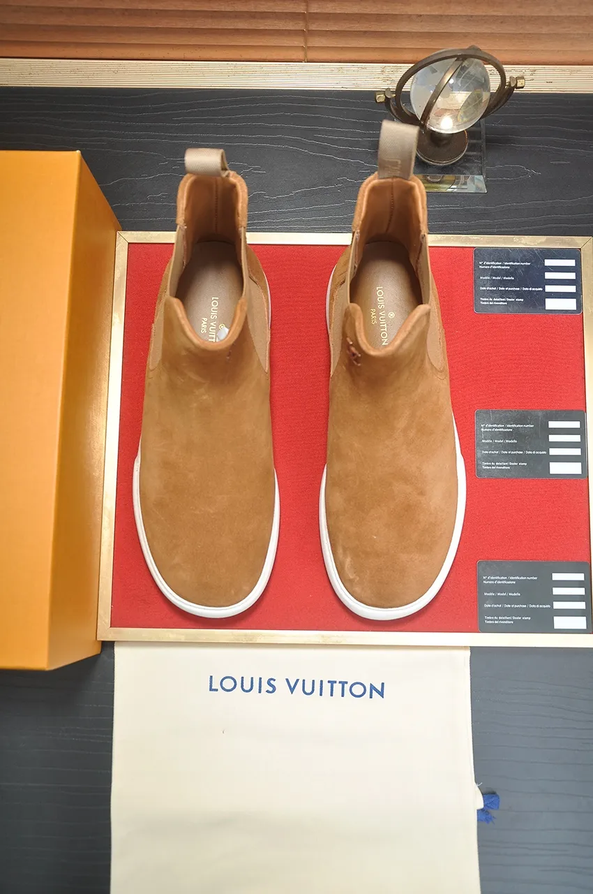 Men's men's shoes 💰740💶[LOUIS VUITTON] (original order) new style 🍀LV Louis Vuitton * - top version of LV classic trendy shoes! Made of imported original cowhide, water-dyed cowhide lining, and original wear-resistant rubber foam outsole! High quality products! Code number 39-45 (45 customized)